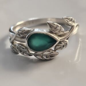 Sterling Silver and Chrome Diopside Gemstone Ring